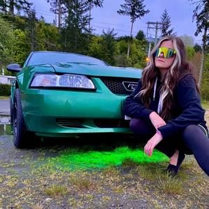 Meet your Posher, Karissa